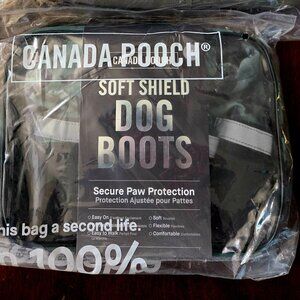 Canada Pooch Dog Boots, Size 3